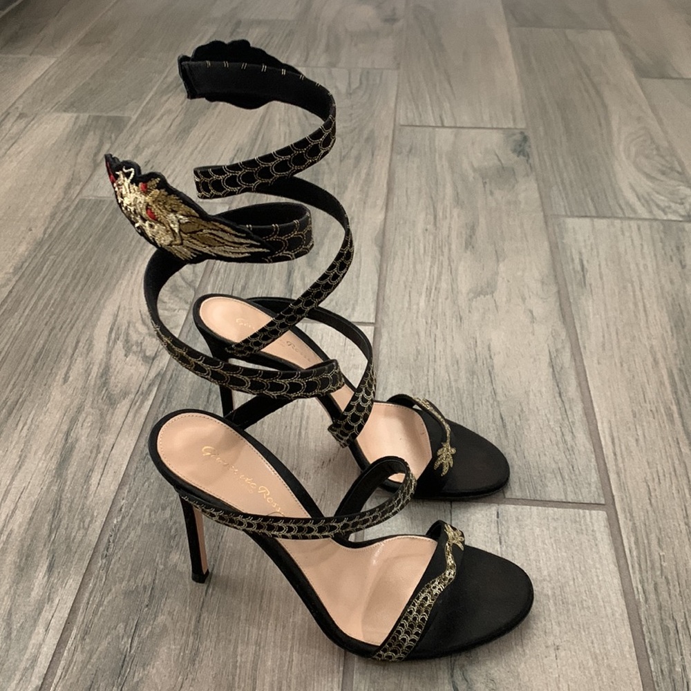 Gianvito Rossi heels - Picture 6 of 12